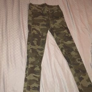 Rue21 skinny camo jeans